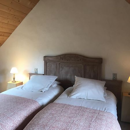 Bed And Breakfast La Fontaine Blanche Melgven Extérieur photo